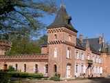 Location de salle château et manoir Hostellerie Chateau Les Muids à 45240 La Ferte Saint Aubin